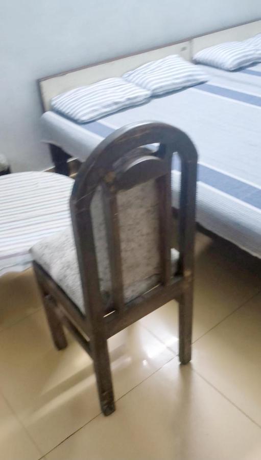 Gandhi Ganaga Guest House Варанаси Екстериор снимка