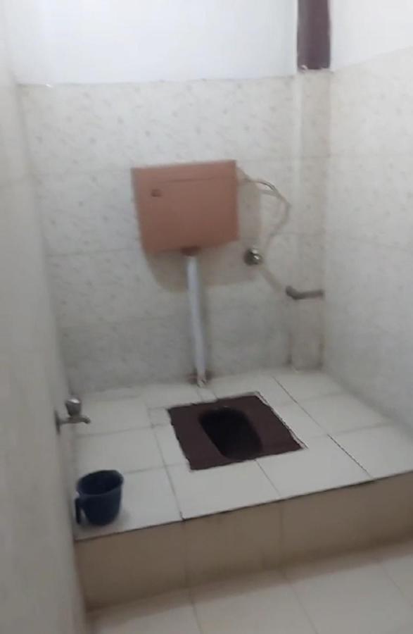 Gandhi Ganaga Guest House Варанаси Екстериор снимка