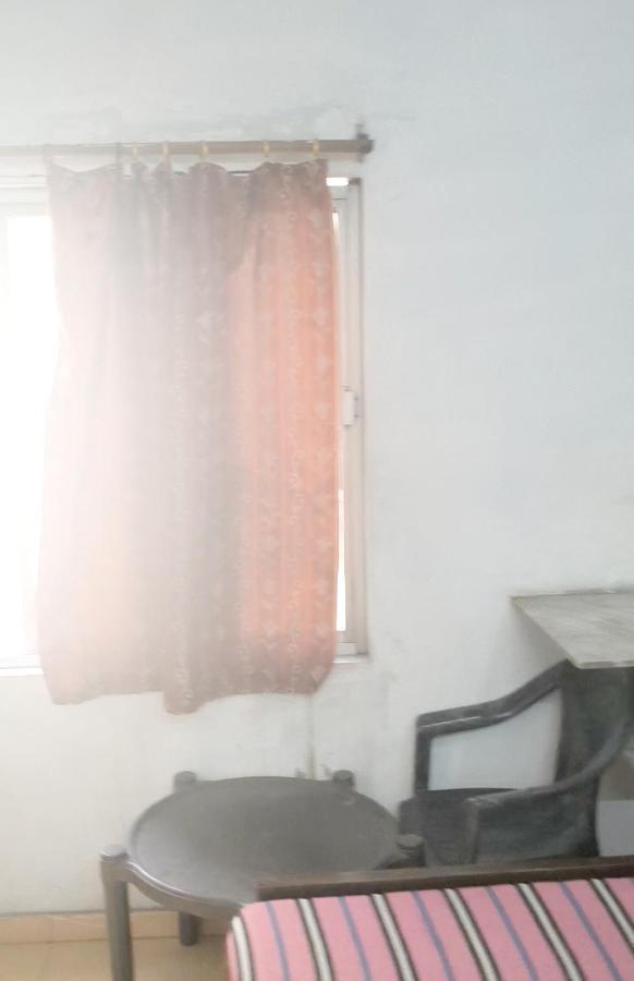 Gandhi Ganaga Guest House Варанаси Екстериор снимка